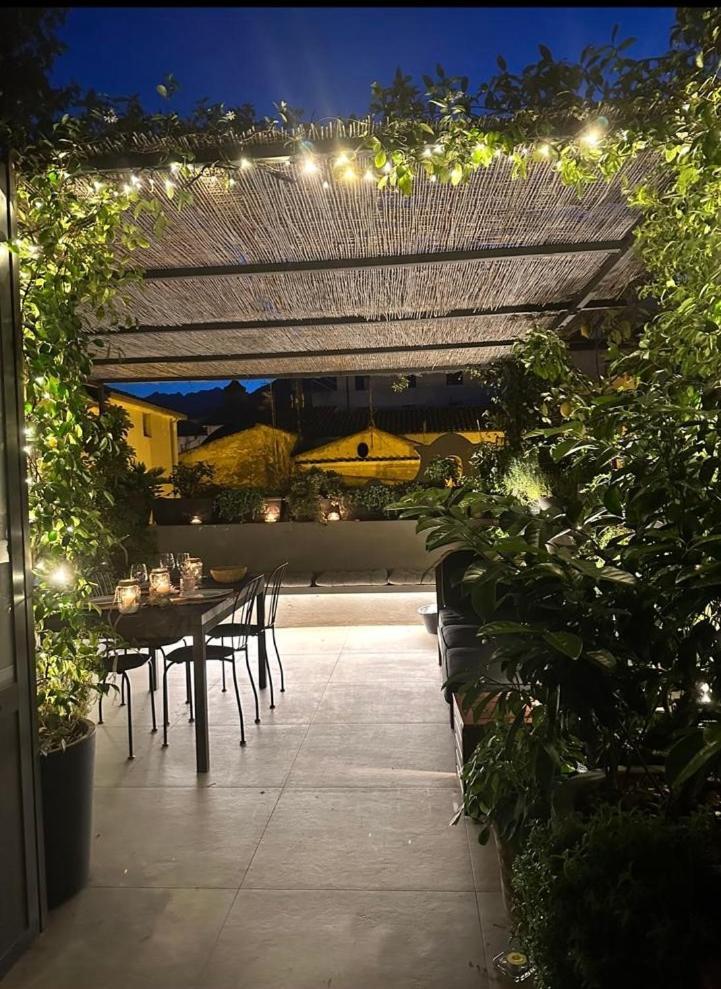 La Casa Di Paola Appartement Salerno Buitenkant foto